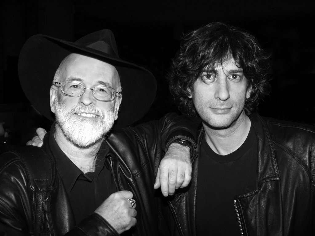 Neil-Gaiman-and-Terry-Pratchett